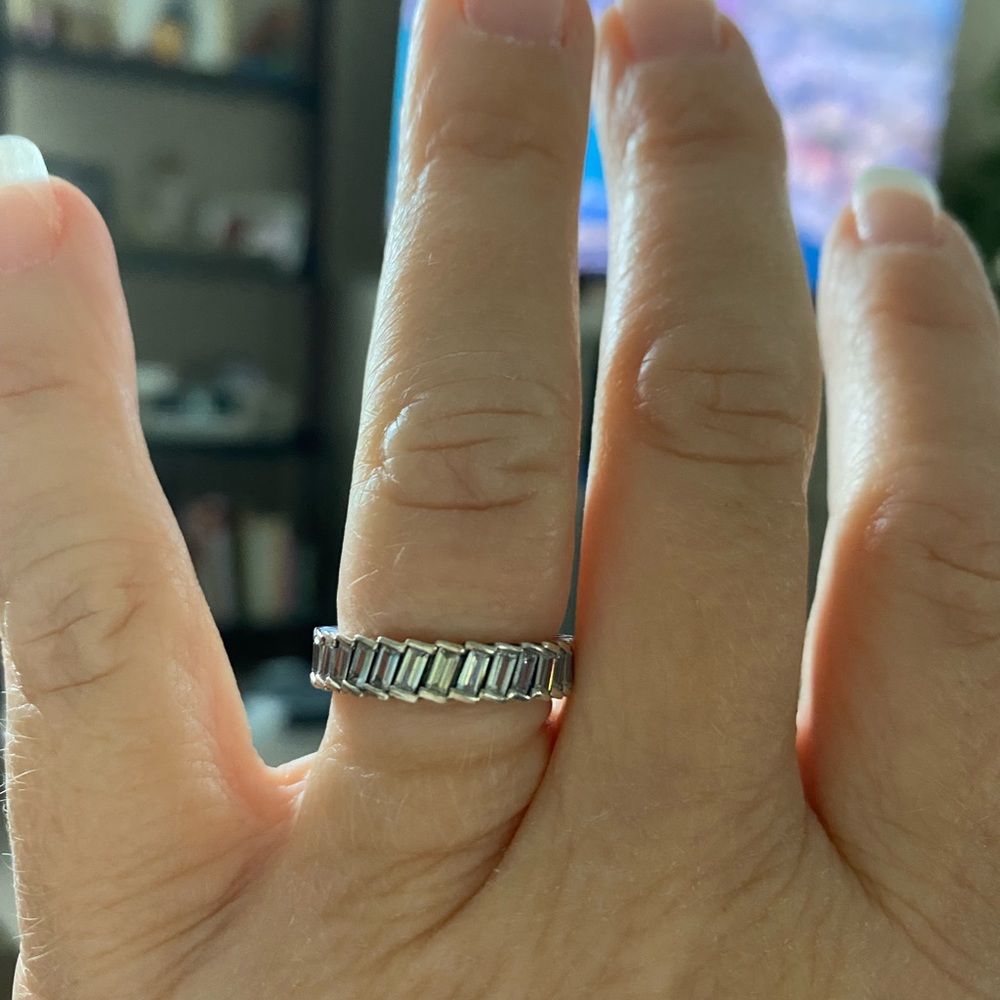 Pandora band ring